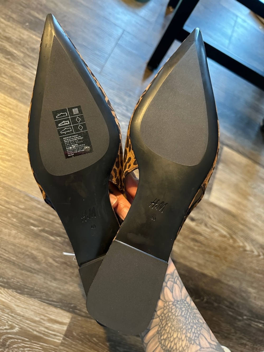 Pointed flats - Picture 3 of 3